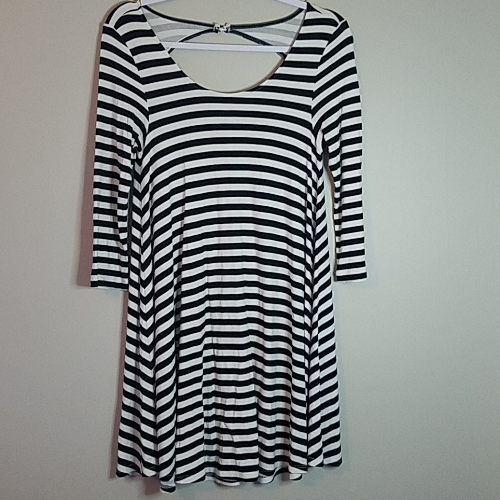 American Eagle Black and White Striped Dress